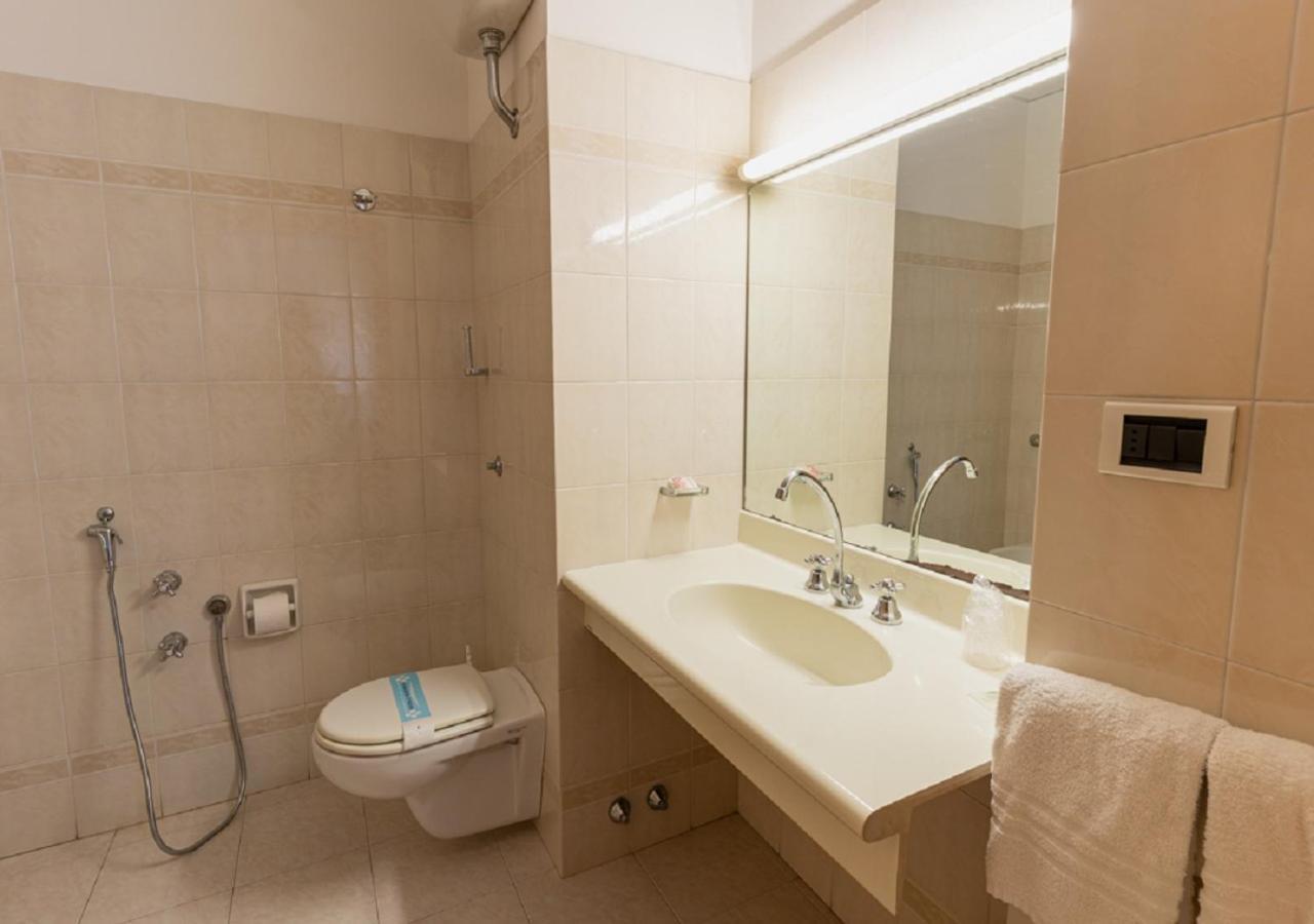 Hotel Villa Delle Rose Ористано Екстер'єр фото